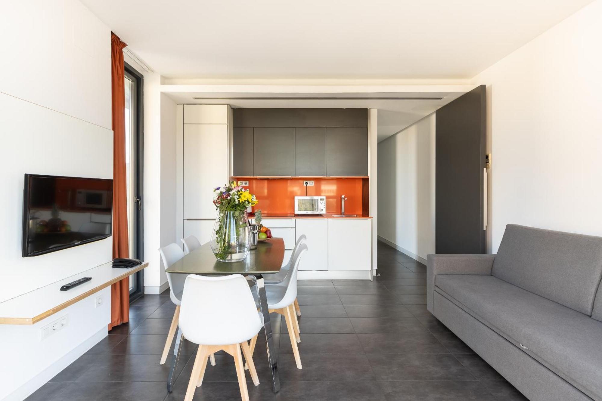 Cosmo Sants Apartment